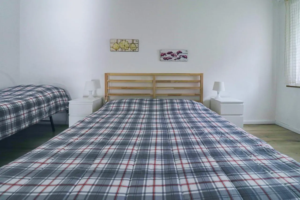 Una Civetta Sul Lago Alleghe Appartement
