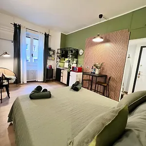  Appartamento La Bella Charme 3 Km Away From Duomo/ Netflix & Wi-fi Included Italia